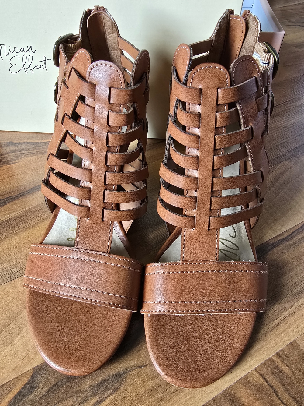 Stylish Woven Cage Ankle Sandals - Tan